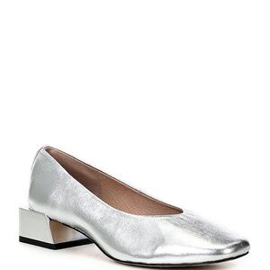 Gianni Bini Metallic Silver Block Heel Pumps – Size 8.5M